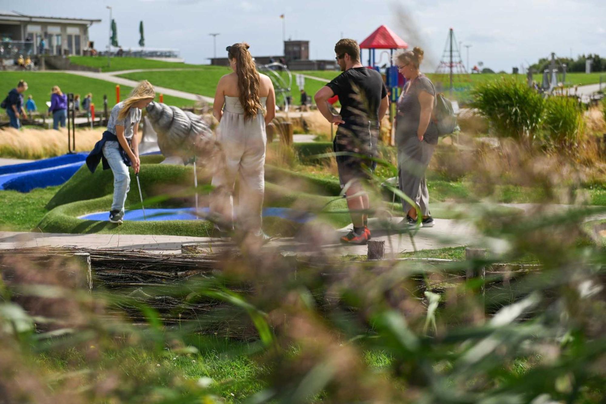 Sleep Space 22 - Green Tiny Village Harlesiel Wittmund Exterior photo